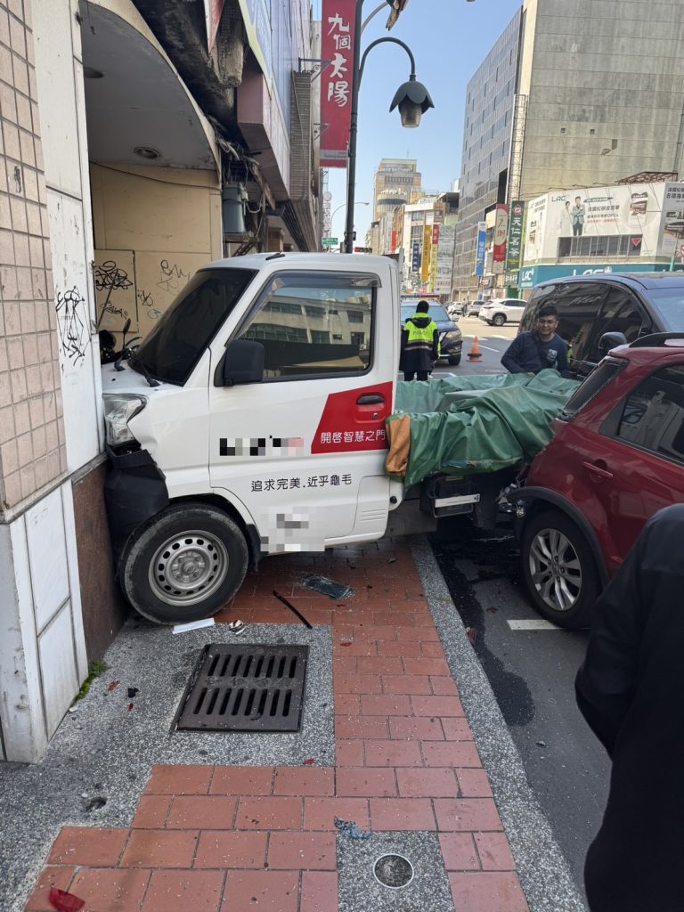 S__68804805_0 - 報新聞 Mega News