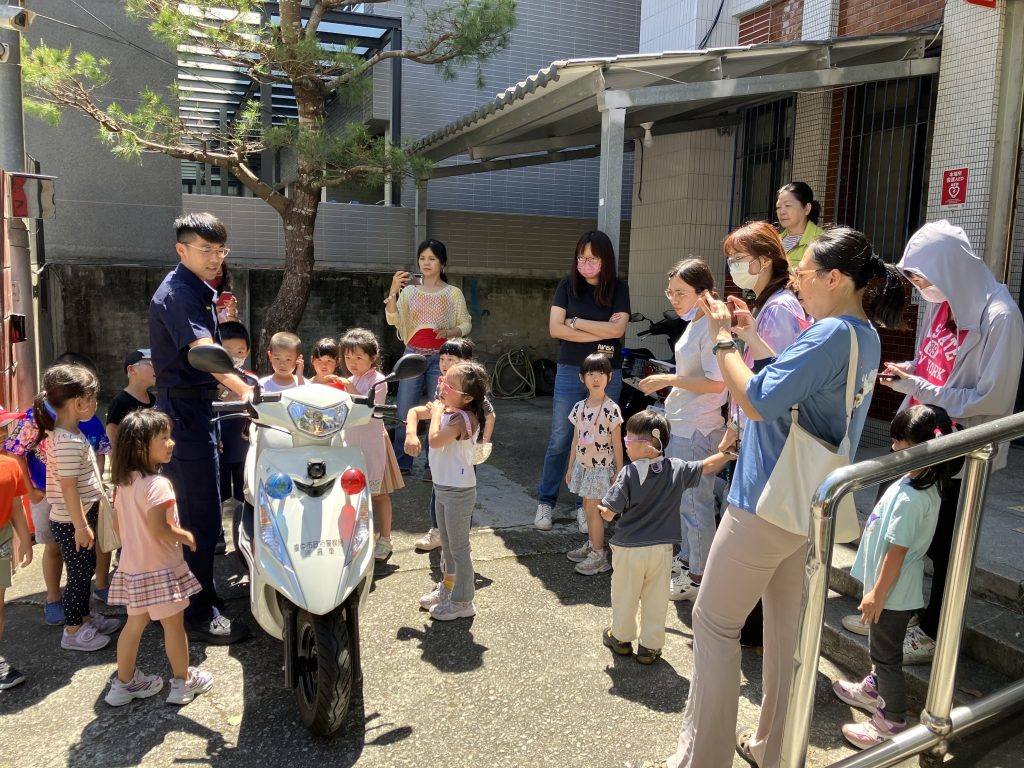 003_0 - 報新聞 Mega News