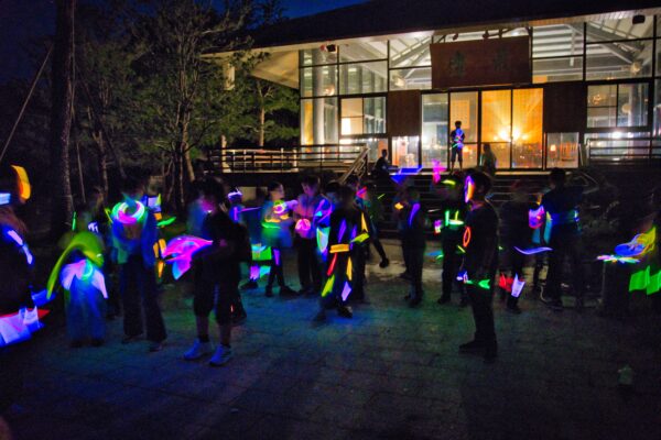 2024 暑假夜遊變裝PA。圖/楠西萬佛寺
