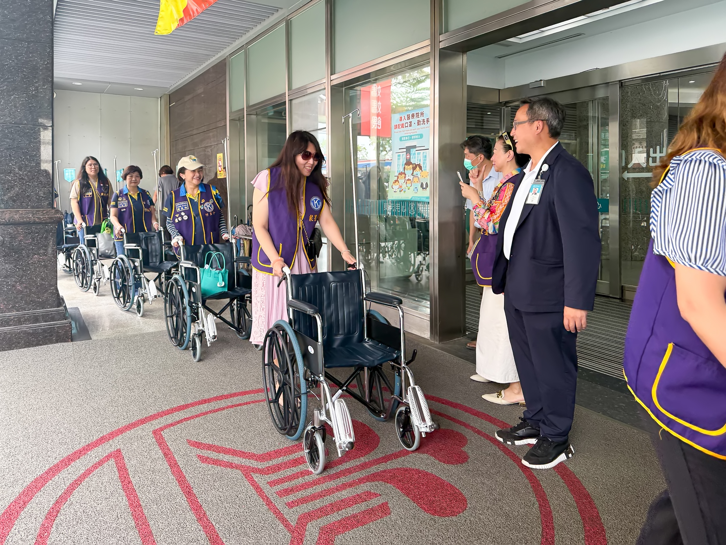 - 報新聞 Mega News