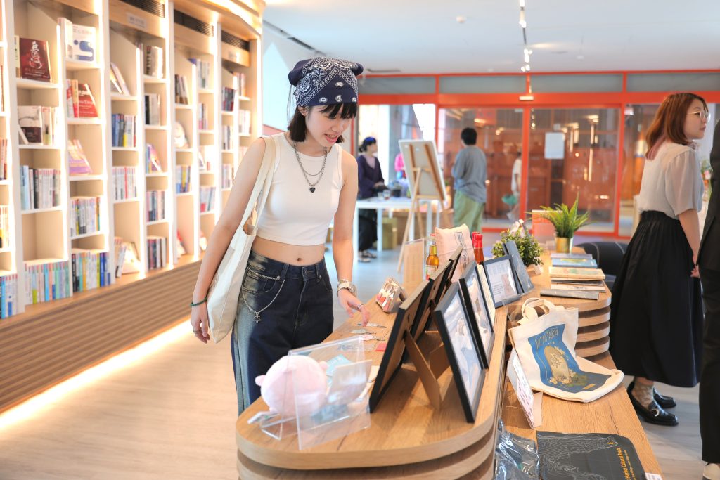 20713 - 報新聞 Mega News