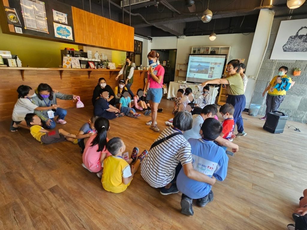 透過親子正向工作坊幫助照顧者們增進親子互動關係同時達互助與喘息果效芥菜種會提供 - 報新聞 Mega News