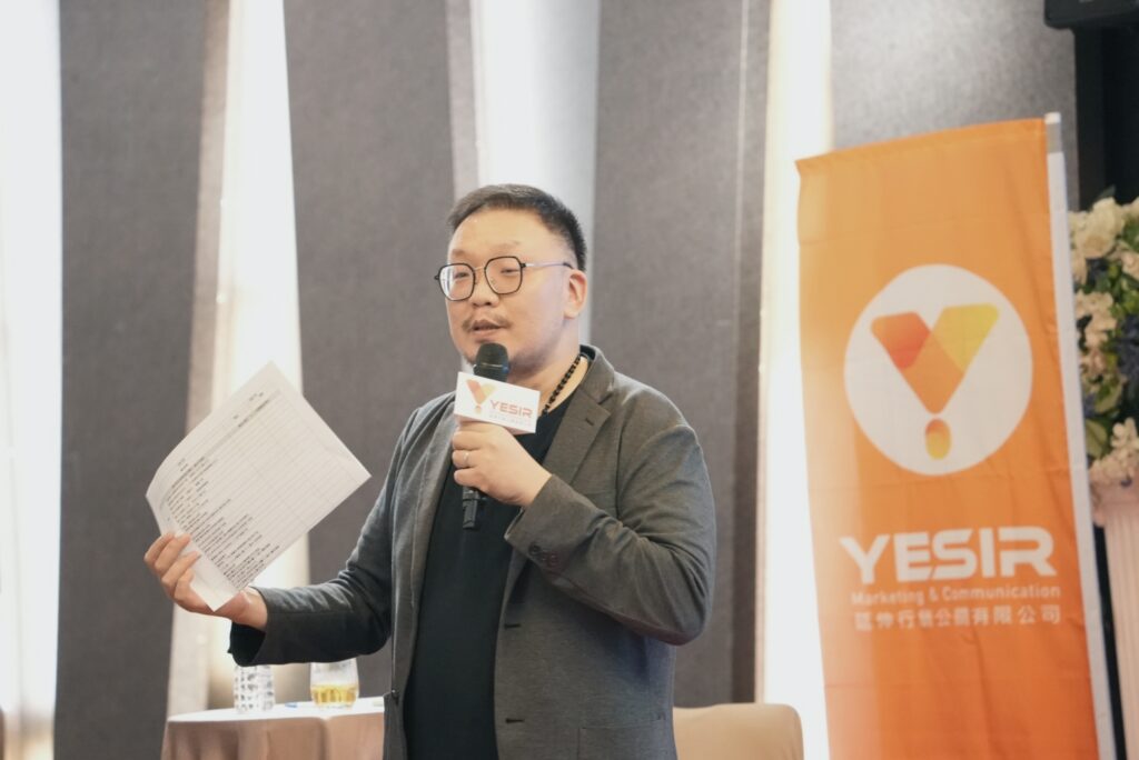 一場無需理由的行動,把愛的溫度傳出去|延伸行銷公關有限公司 何濟威執行長 1 延伸行銷公關有限公司何濟威執行長分享活動成本秘辛與工安預防,盼以愛與熱情辦好每一場活動,把快樂與善意傳遞給更多人。