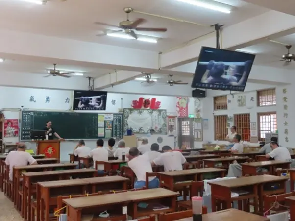 與監所合作辦理就促課程