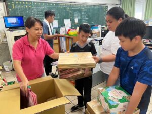 偏鄉孩子中秋月餅難求 自閉兒家庭關懷協會盼各界送暖 12 20250902151121 33 300x225 1