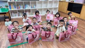 偏鄉孩子中秋月餅難求 自閉兒家庭關懷協會盼各界送暖 15 20250902152419 16 300x169 1