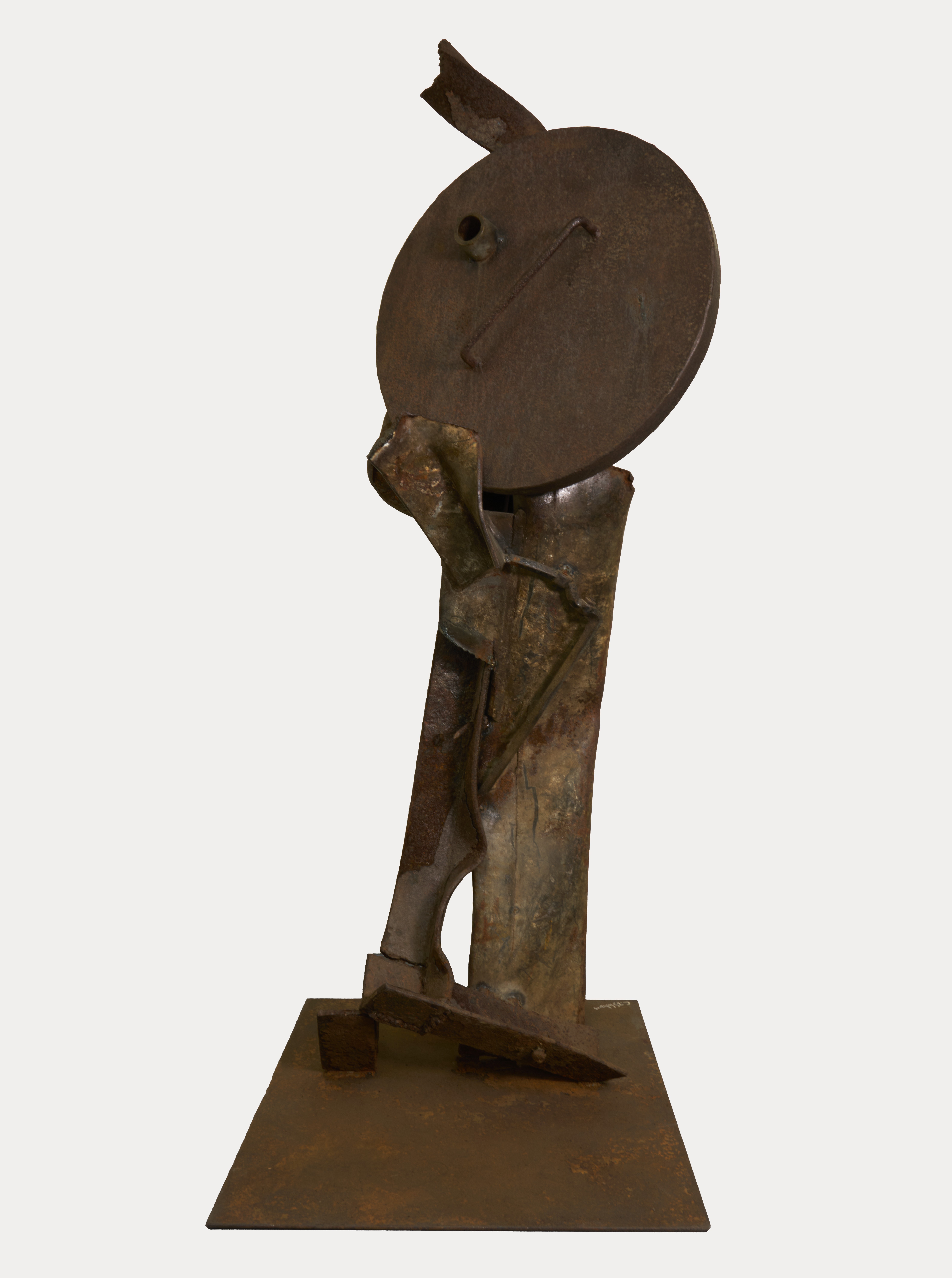 城市何以藝術形塑競爭力? 「綠美圖」開館文化經濟學 12 陳庭詩 要塞 2001 雕塑 61 x 60 x 1524 cm 圖片來源 臺中市立美術館 註 圖片為本次 1